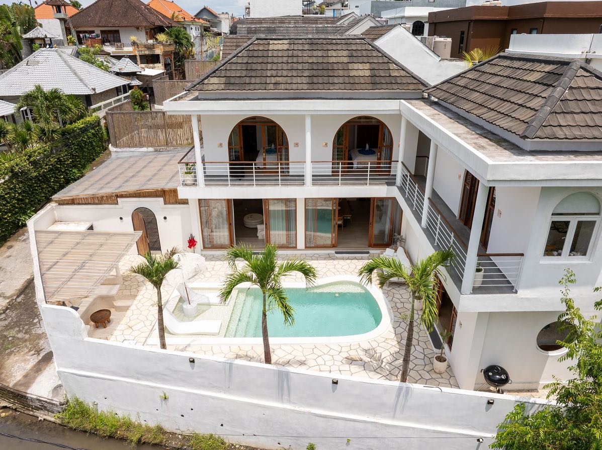 BRAND NEW 4 BEDROOM VILLA FOR YEARLY RENTAL15