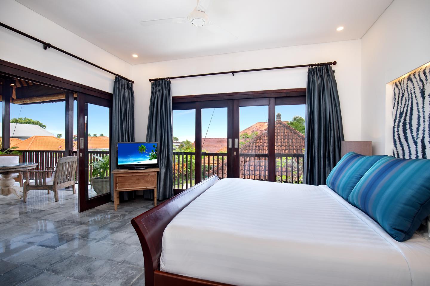 TROPICAL 3 BEDROOM VILLA FOR YEARLY RENTAL5